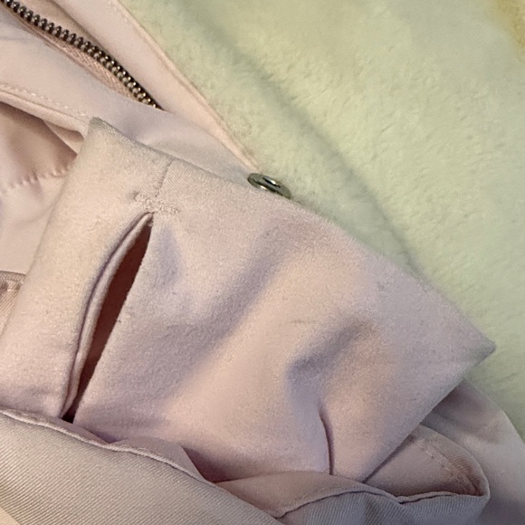 Hollister Light Pink Faux Fur Puffer Jacket w/Hood - Picture 3 of 6
